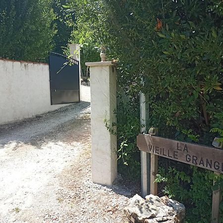 La Vieille Grange - Saint-Privat-Des-Pres住宿加早餐旅馆 外观 照片