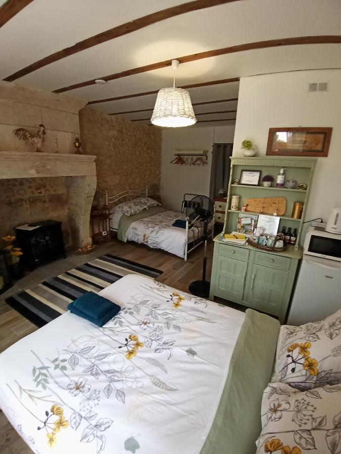 La Vieille Grange - Saint-Privat-Des-Pres住宿加早餐旅馆 外观 照片